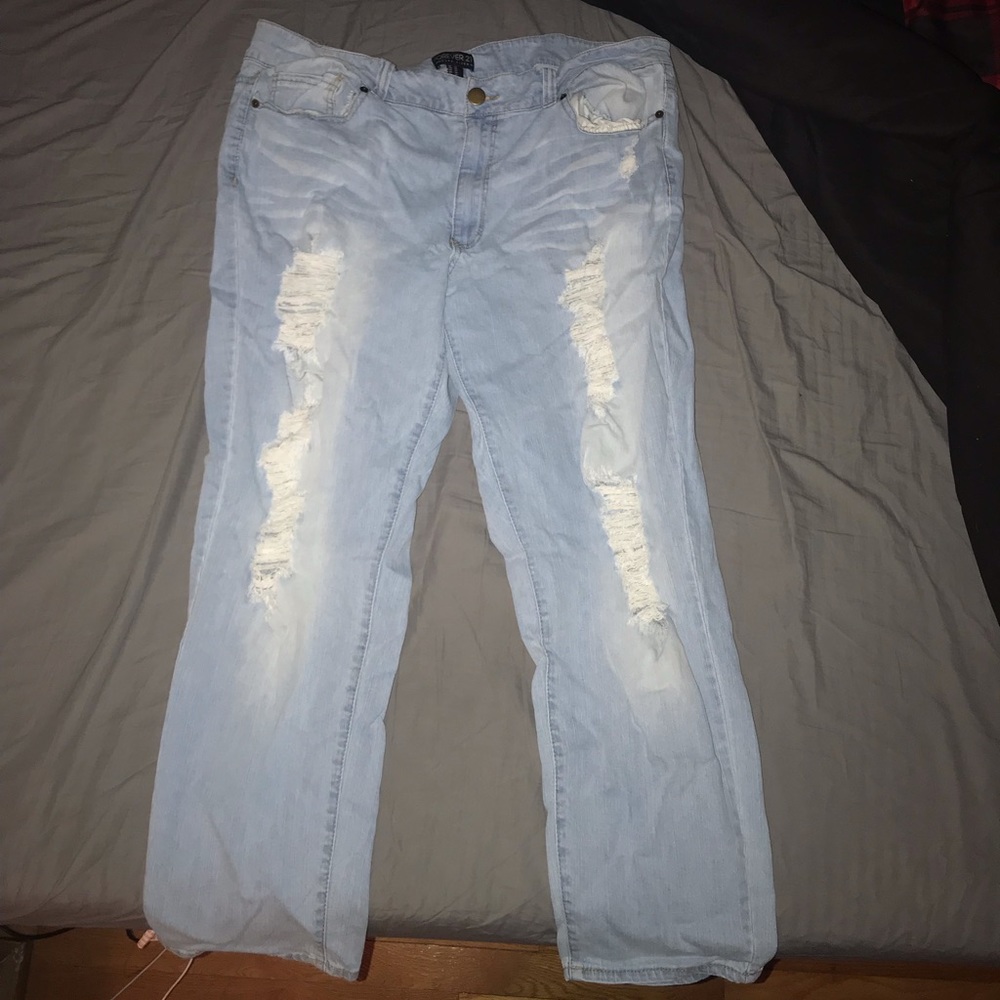 Forever 21 ripped jeans